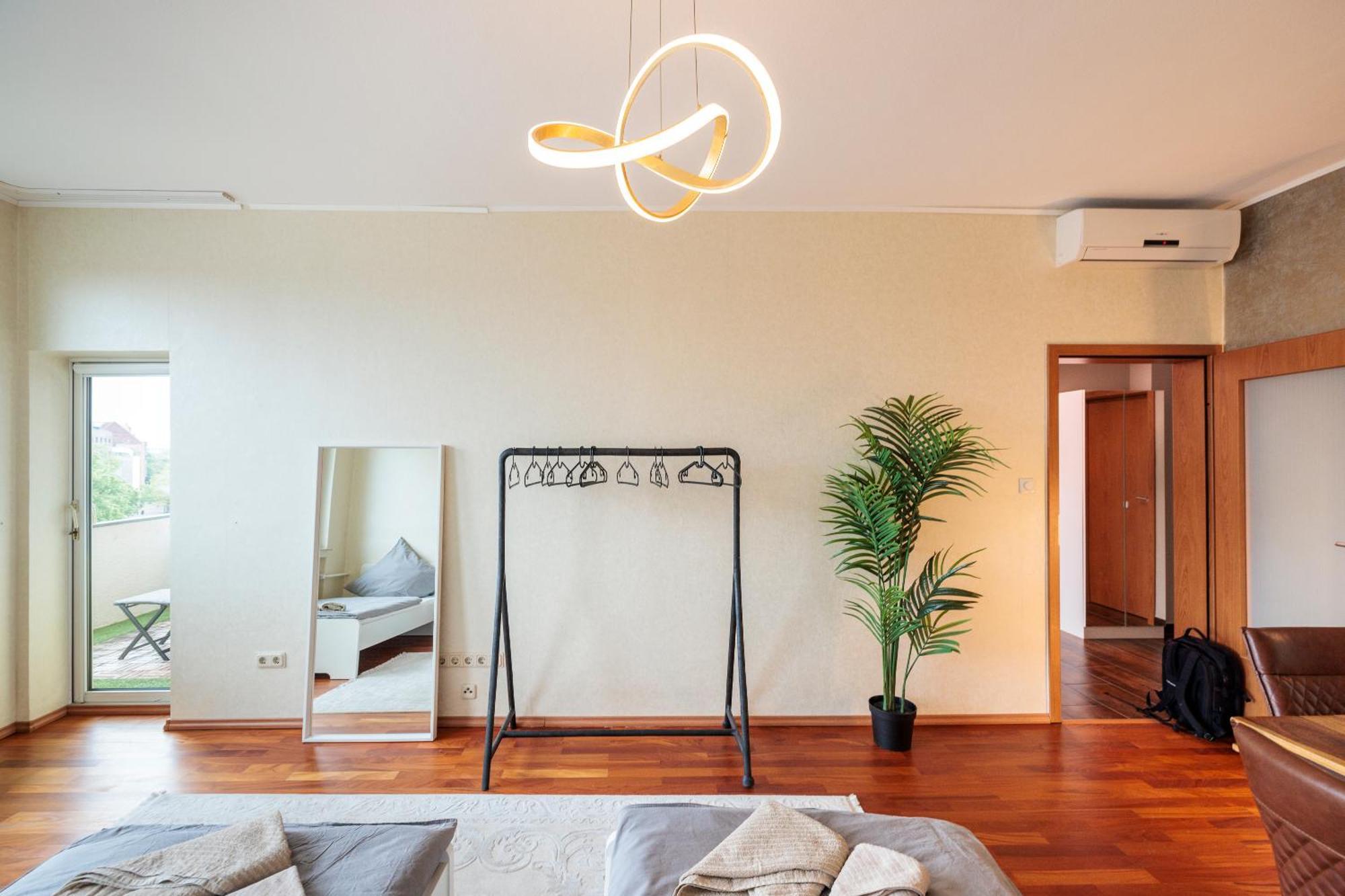 86Qm - 3 Rooms - Central - Rhm Apartments Hannover Exterior photo